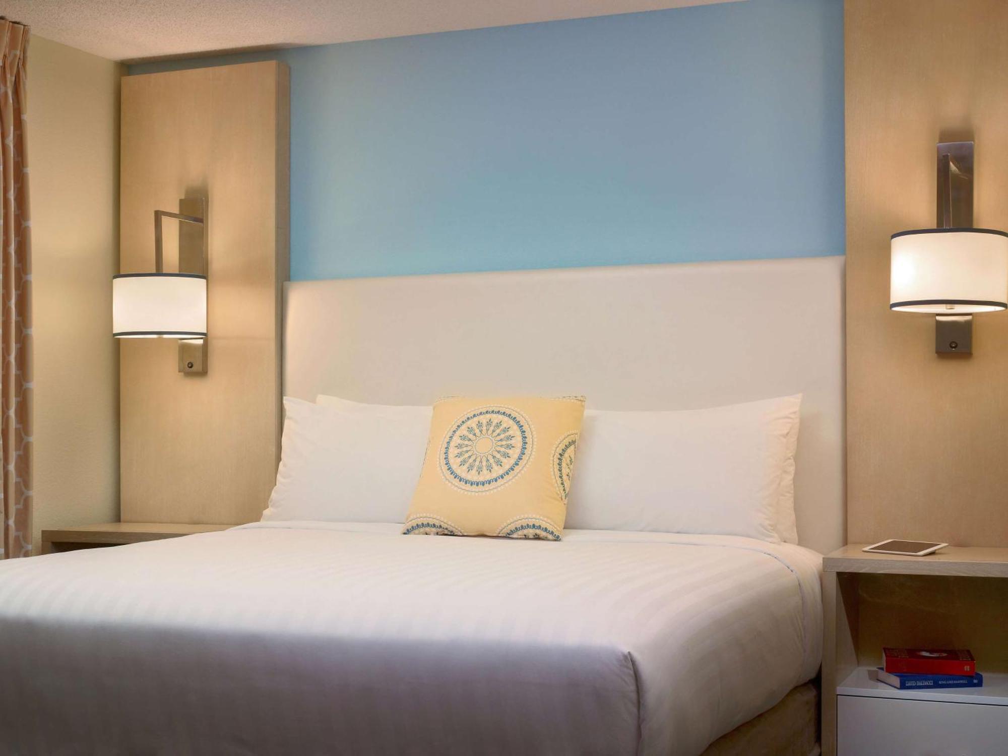 Staybridge Suites Boston - Burlington By Ihg מראה חיצוני תמונה