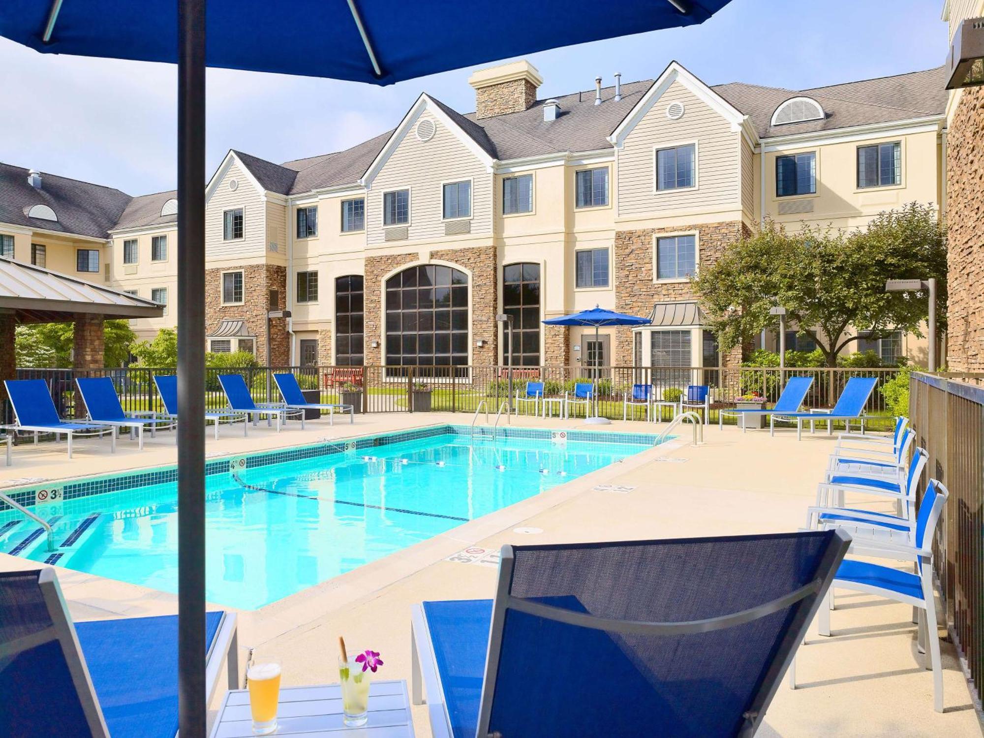Staybridge Suites Boston - Burlington By Ihg מראה חיצוני תמונה